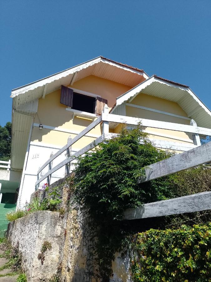 Quartos Para Hospedagem Da Casa Amarela Leilighet Campos do Jordão Eksteriør bilde