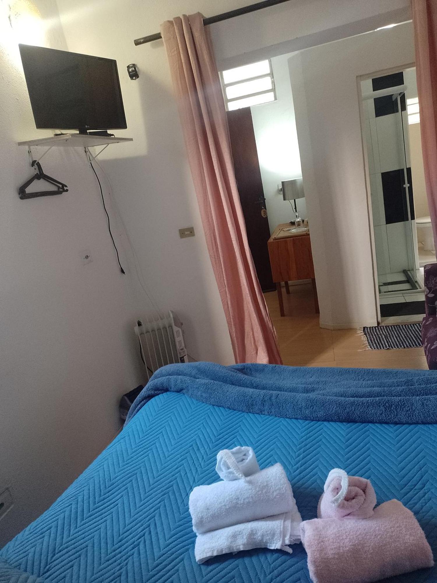 Quartos Para Hospedagem Da Casa Amarela Leilighet Campos do Jordão Rom bilde